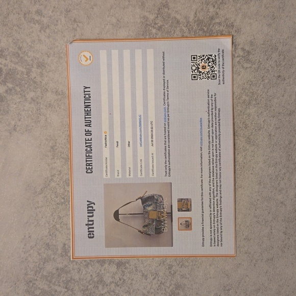 ๐ซ SOLD ๐ซ Fendi โจ๏ธ ULTRA RARE โจ๏ธ Beaded Crystal Baguette - Picture 13 of 13